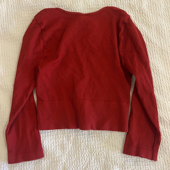 Seamless Ribbed Top - Picture 3 of 3